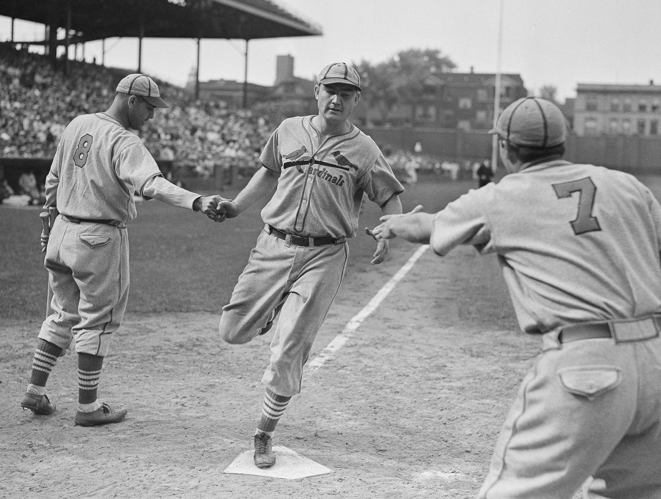 8. Johnny Mize
